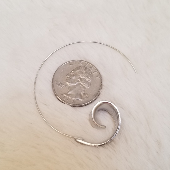 Boho Large 925 Silver Filled Earrings - Picture 4 of 6